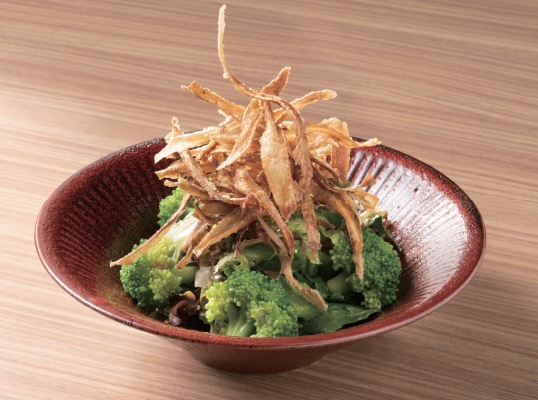 Green Salad with Crispy Burdock